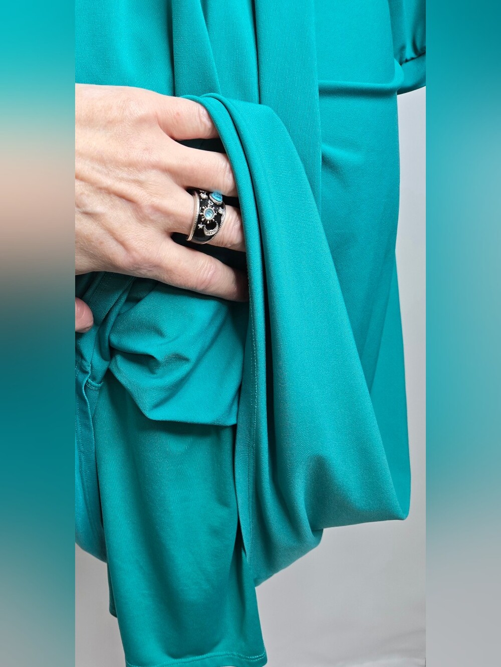 BCBGMaxAzria Teal Aqua Wedding Guest Faux Wrap Plunge Ruched Sheath Dress NWOT L - Picture 5 of 7